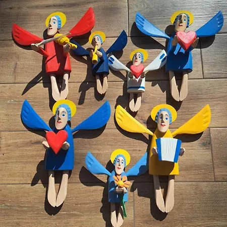 Przy Jeziorze Z Prywatna Plaza W Borach Tucholskich Alicja Wczasy Z Dziecmi Nowe Luksusowe Na Skraju Jeziora I Lasu