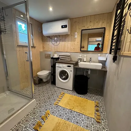 Prázdninový dům Przy Jeziorze Z Prywatna Plaza W Borach Tucholskich Alicja Wczasy Z Dziecmi Nowe Luksusowe Na Skraju Jeziora I Lasu *