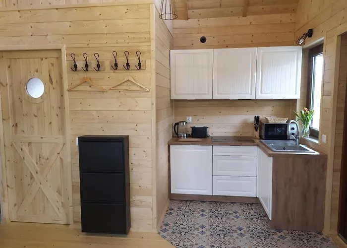 Przy Jeziorze Z Prywatna Plaza W Borach Tucholskich Alicja Wczasy Z Dziecmi Nowe Luksusowe Na Skraju Jeziora I Lasu Semesterbostad Ostrowite (Chojnice)